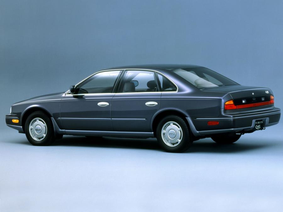  Infiniti Q45 1989 года  (JP) (фото 2 из 8)